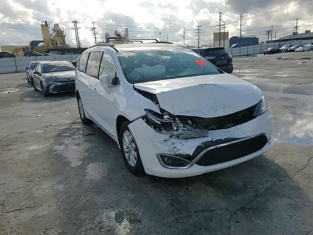 Chrysler Pacifica 2017