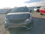Chrysler Pacifica 2017