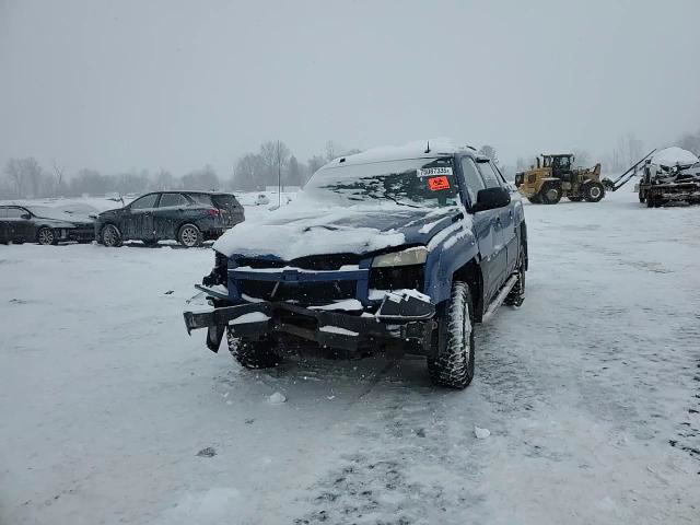 Chevrolet Avalanche 2004