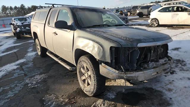 GMC Sierra 2011