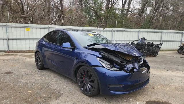 Tesla Model Y 2020