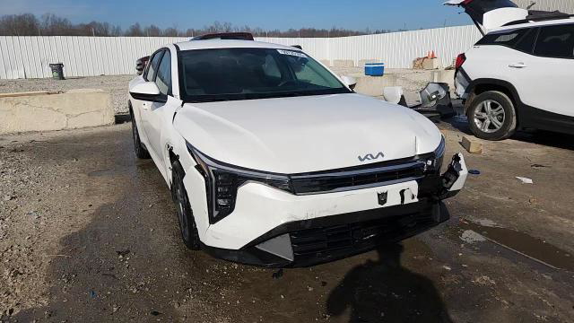 Kia K4 2025