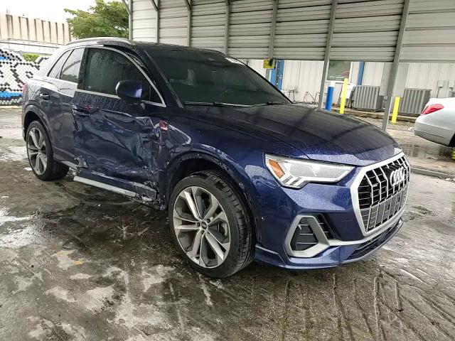 Audi Q3 2021