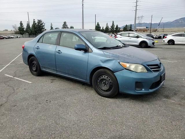 Toyota Corolla 2013