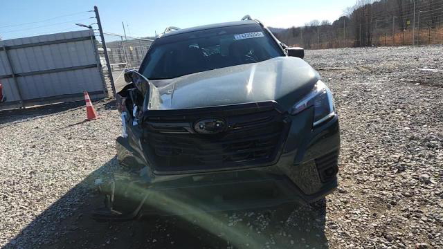 Subaru Forester 2024