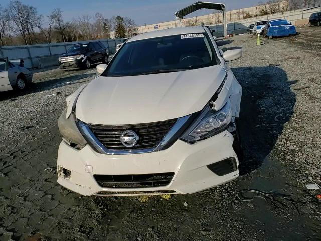 Nissan Altima 2017