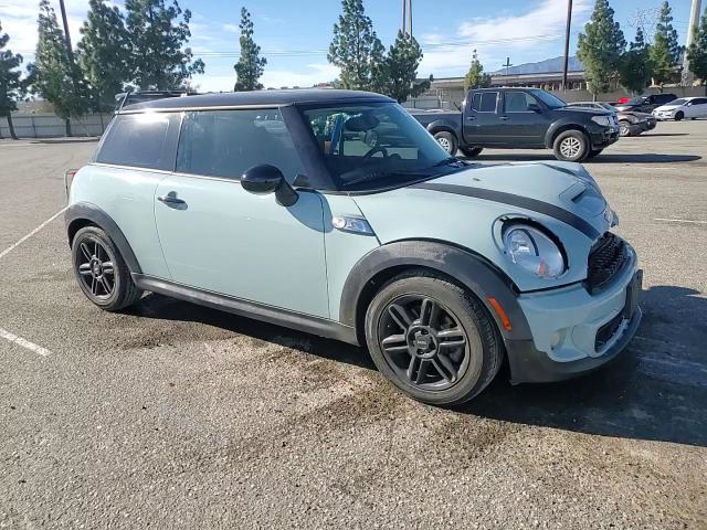 MINI Cooper 2012