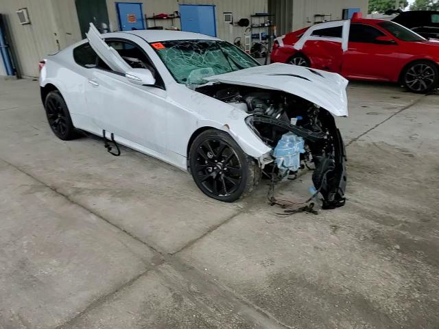 Hyundai Genesis Coupe 2016
