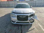 Chrysler 300 2018
