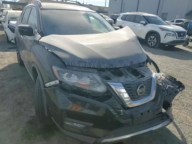 Nissan  2020