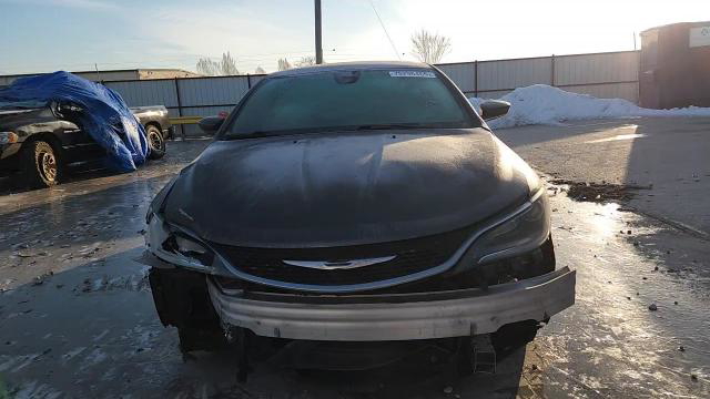 Chrysler 200 2016