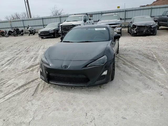 Toyota  2016