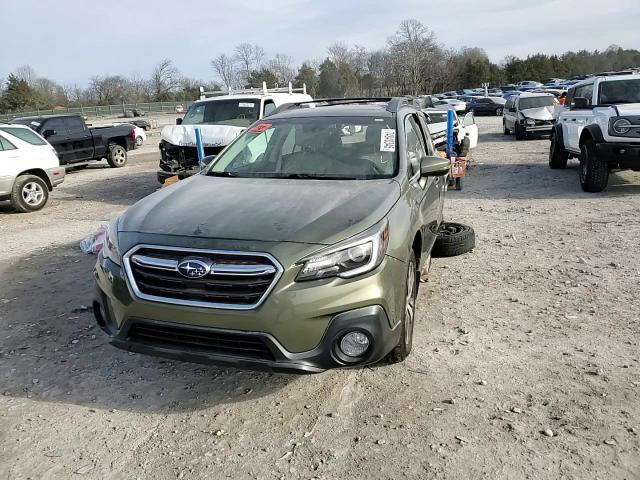 Subaru Outback 2018