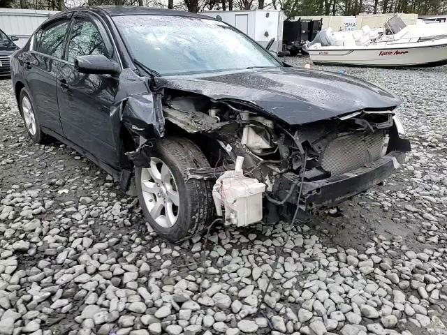 Nissan Altima 2011