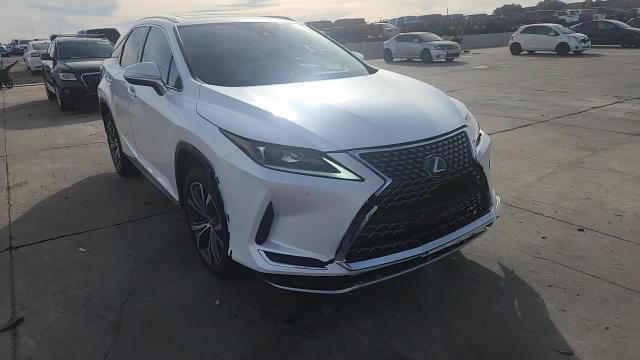 Lexus RX 2021