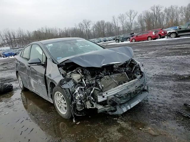 Toyota Prius 2017