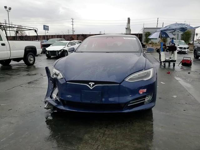 Tesla Model S 2017
