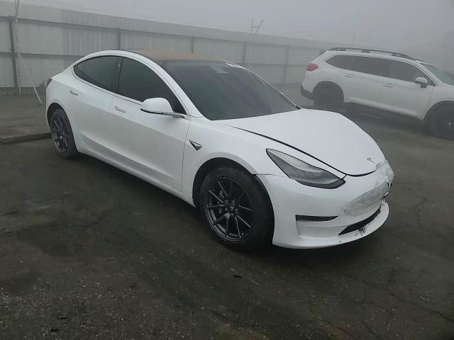 Tesla Model 3 2018