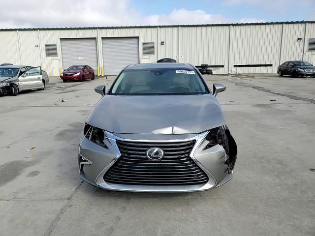Lexus ES 2016