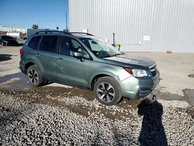 Subaru Forester 2017