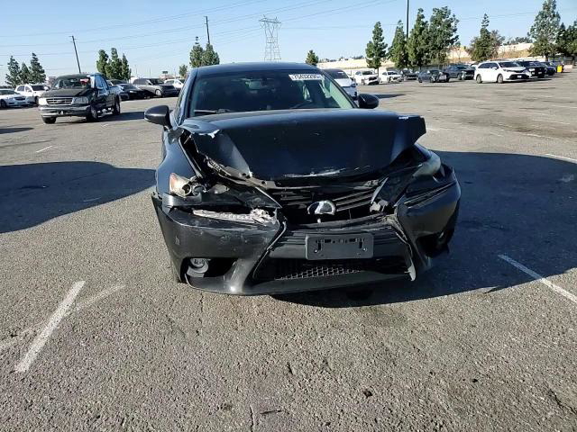 Lexus IS 2015