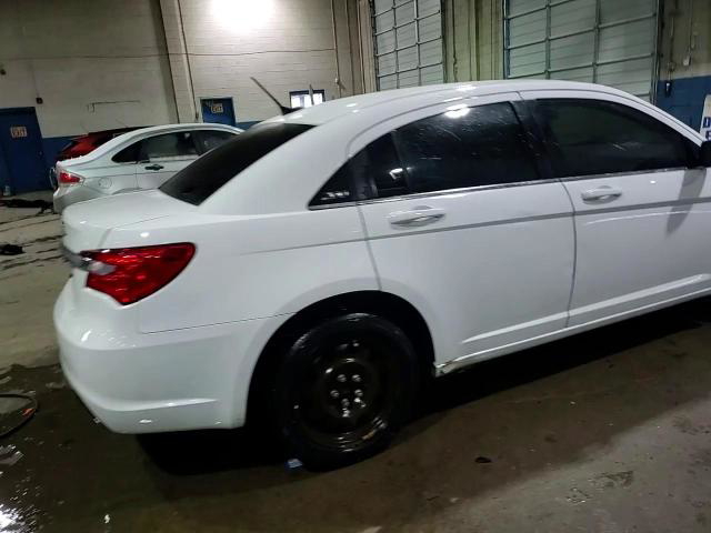 Chrysler 200 2014