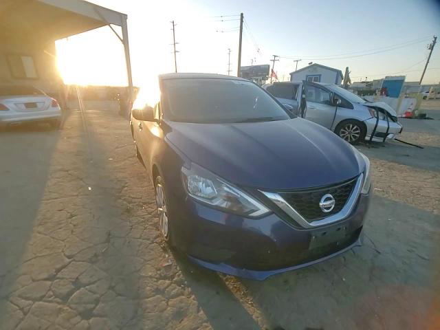 Nissan Sentra 2019