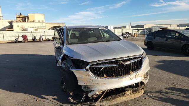 Buick Enclave 2021
