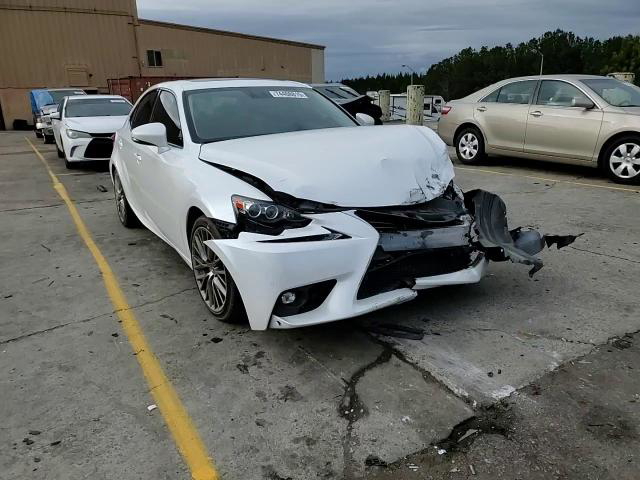 Lexus IS 2016