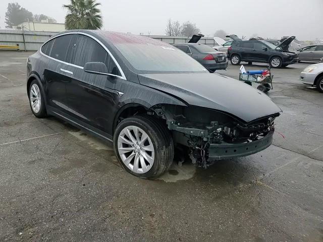 Tesla Model X 2017