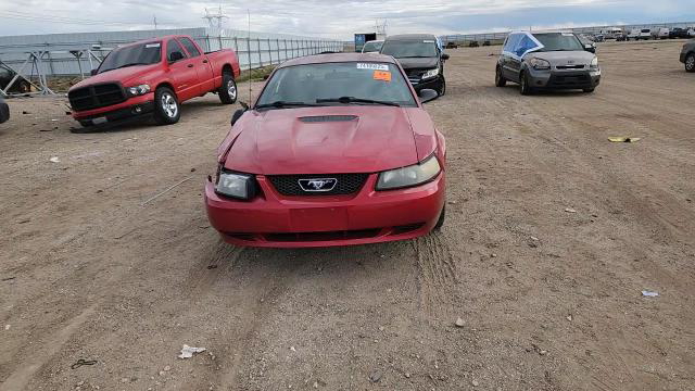 Ford Mustang 2002
