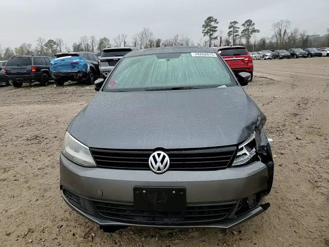 Volkswagen Jetta 2011