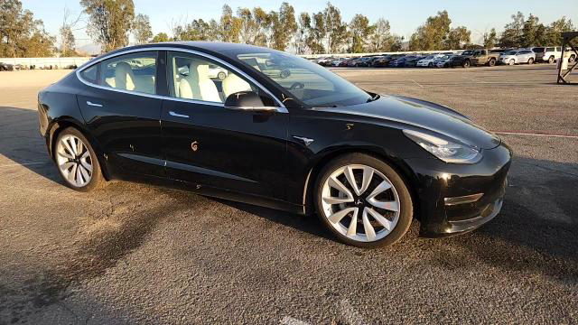 Tesla Model 3 2018