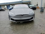 Tesla Model S 2019