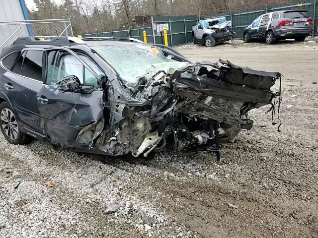 Subaru Outback 2025