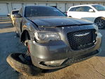 Chrysler 300 2016