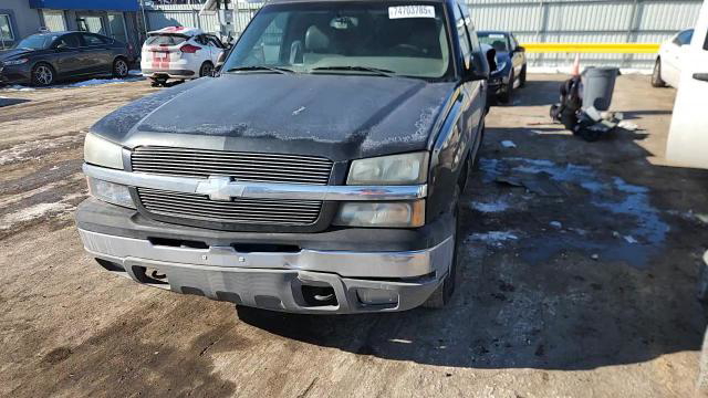 Chevrolet Silverado 2003