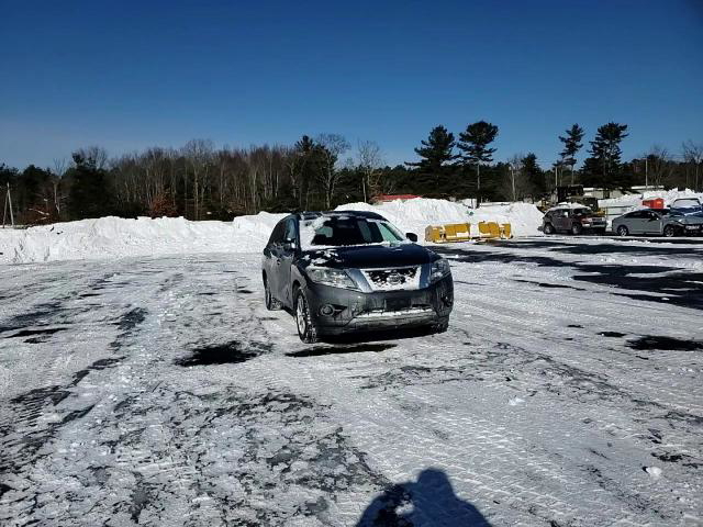 Nissan Pathfinder 2014