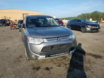 Mitsubishi Outlander 2015