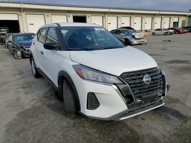 Nissan Kicks 2025