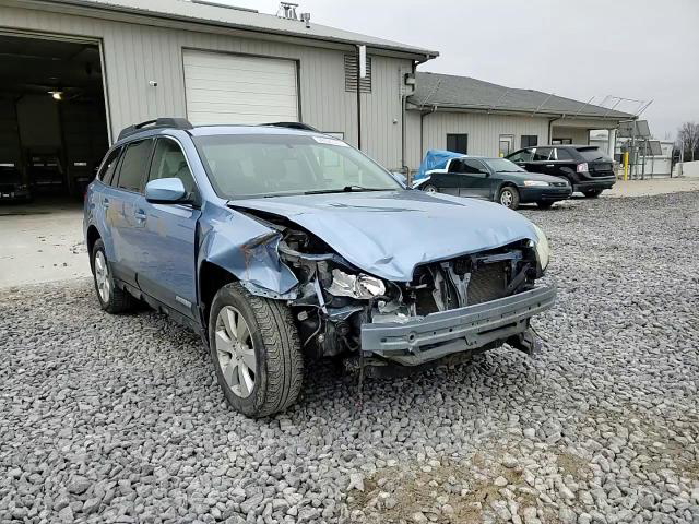 Subaru Outback 2011