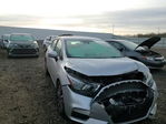 Nissan Versa 2021