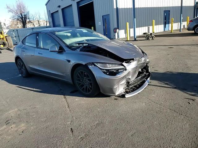 Tesla Model 3 2025