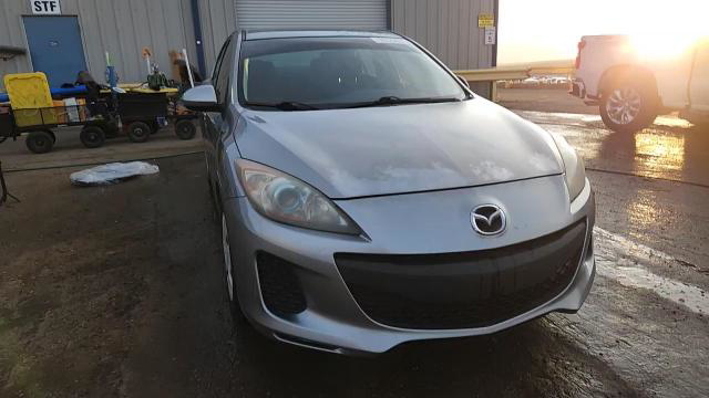 Mazda 3 2013