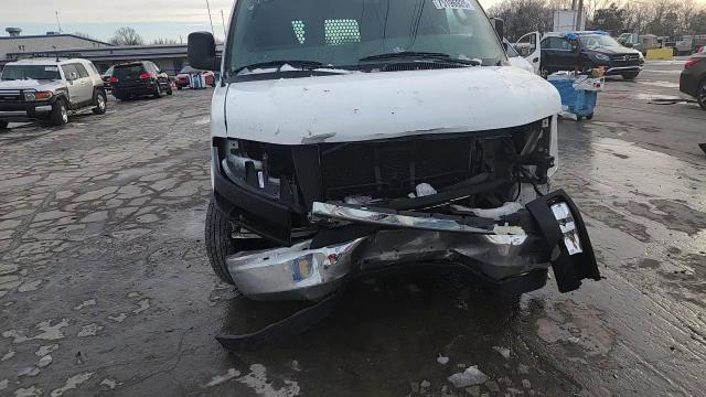GMC Savana 2019