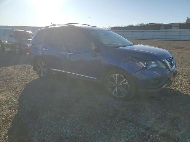 Nissan Pathfinder 2017