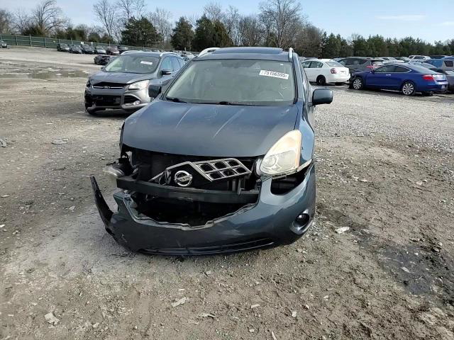 Nissan Rogue 2012