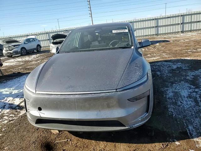 Tesla Model Y 2026
