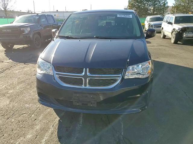 Chrysler Voyager 2016