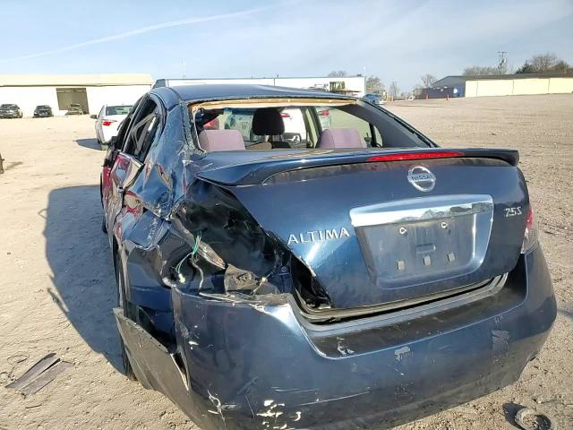 Nissan Altima 2012